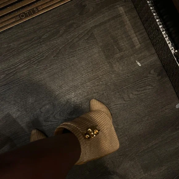 Givenchy Woven Beige Ankle Boots with Gold Hardware - Picture 2 of 4